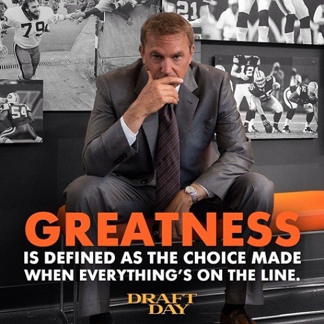 CostnerFan16714's tweet photo. (Throwback 2014) When your moment comes be ready to prove why you belong, Pressure reveals character. Greatness is built in the moments that matter most.
#Kevincostner 
#Kevincostnerfan 
#HorizonAmericanSaga 
#DraftDay
#KevinCostnerAndModernWest https://t.co/MSWu5zWnZo