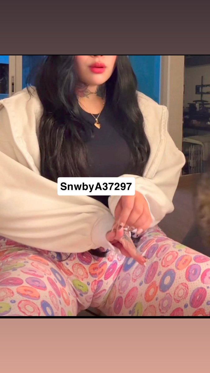 dw7wr5's tweet photo. يصور اهله الديوث 😭😭😭😭!

🤣🤪😍حصريات دياثة تويريك وعـرض ورقص حرييقة🔥

تكمله المقاطع ب المثبته! https://t.co/p3b5BXpYYP