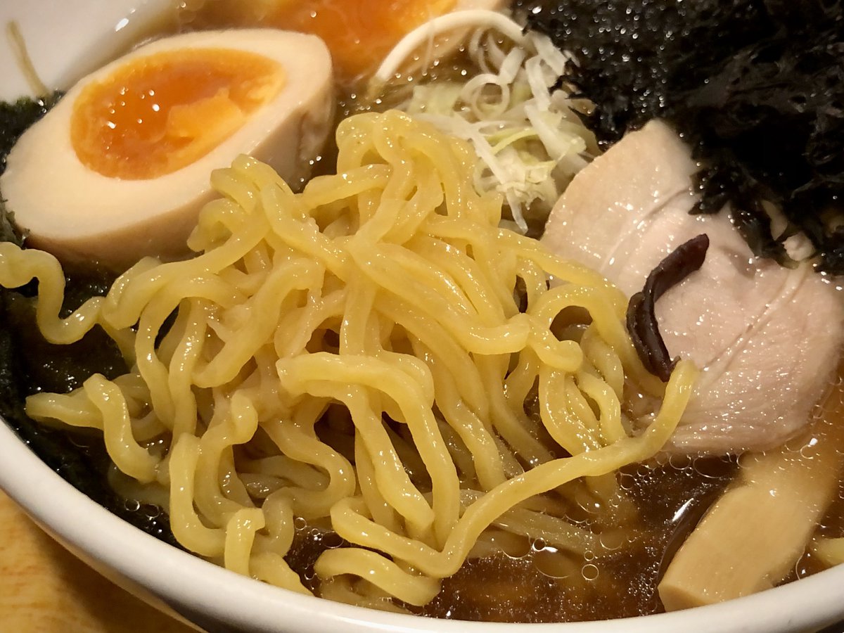 ka_zz_'s tweet photo. 利尻らーめん味楽 新横浜ラーメン博物館店
とろ海焼き醤油 ミニ
味付け玉子
根昆布焼酎 https://t.co/MSjJ9YVgCn