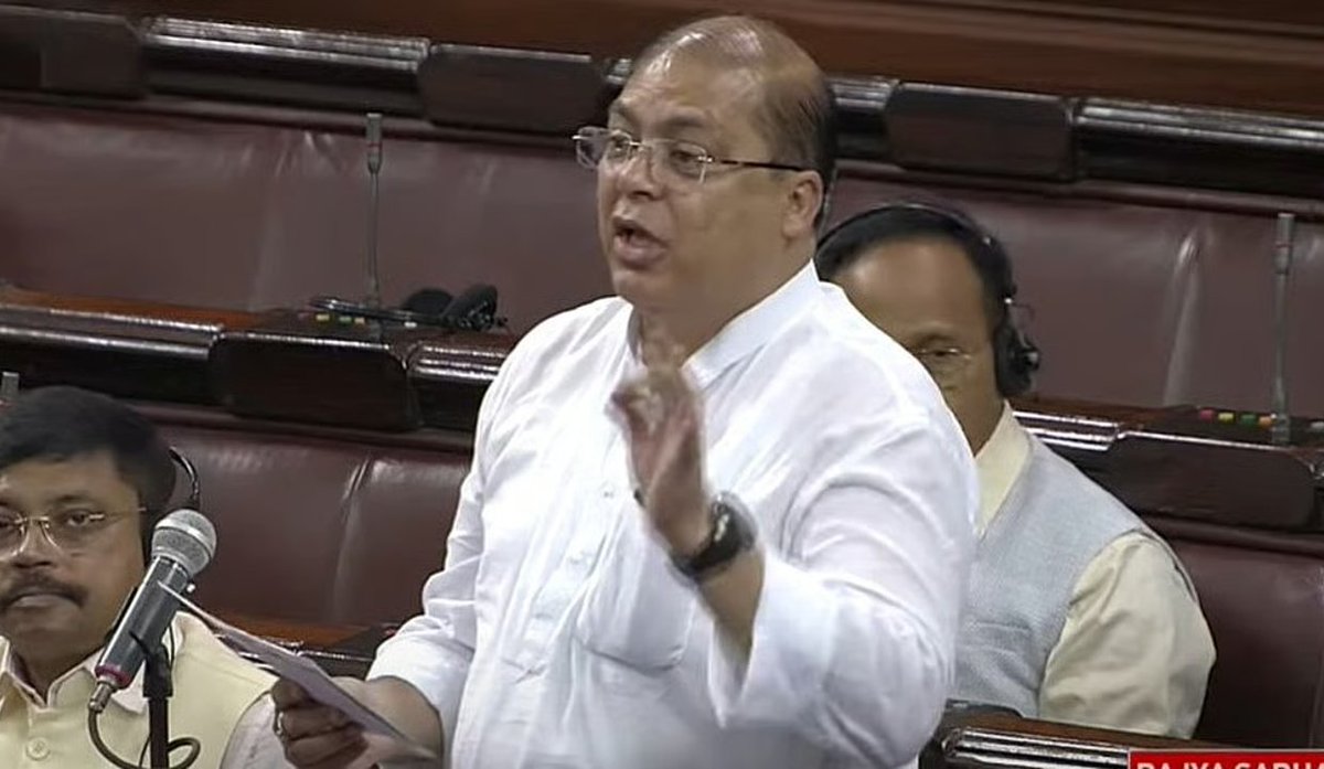 TheDailyPioneer's tweet photo. The Enforcement Directorate on Monday raided premises linked to TMC Rajya Sabha MP Mohammed Nadimul Haque as part of a money laundering investigation.
Read more: https://t.co/vqLAamEEVc
#NadimulHaque #EDRaid #EnforcementDirectorate #TMCMP #MoneyLaunderingProbe #AkhbarEMashriq https://t.co/c0D0R1ZGbZ