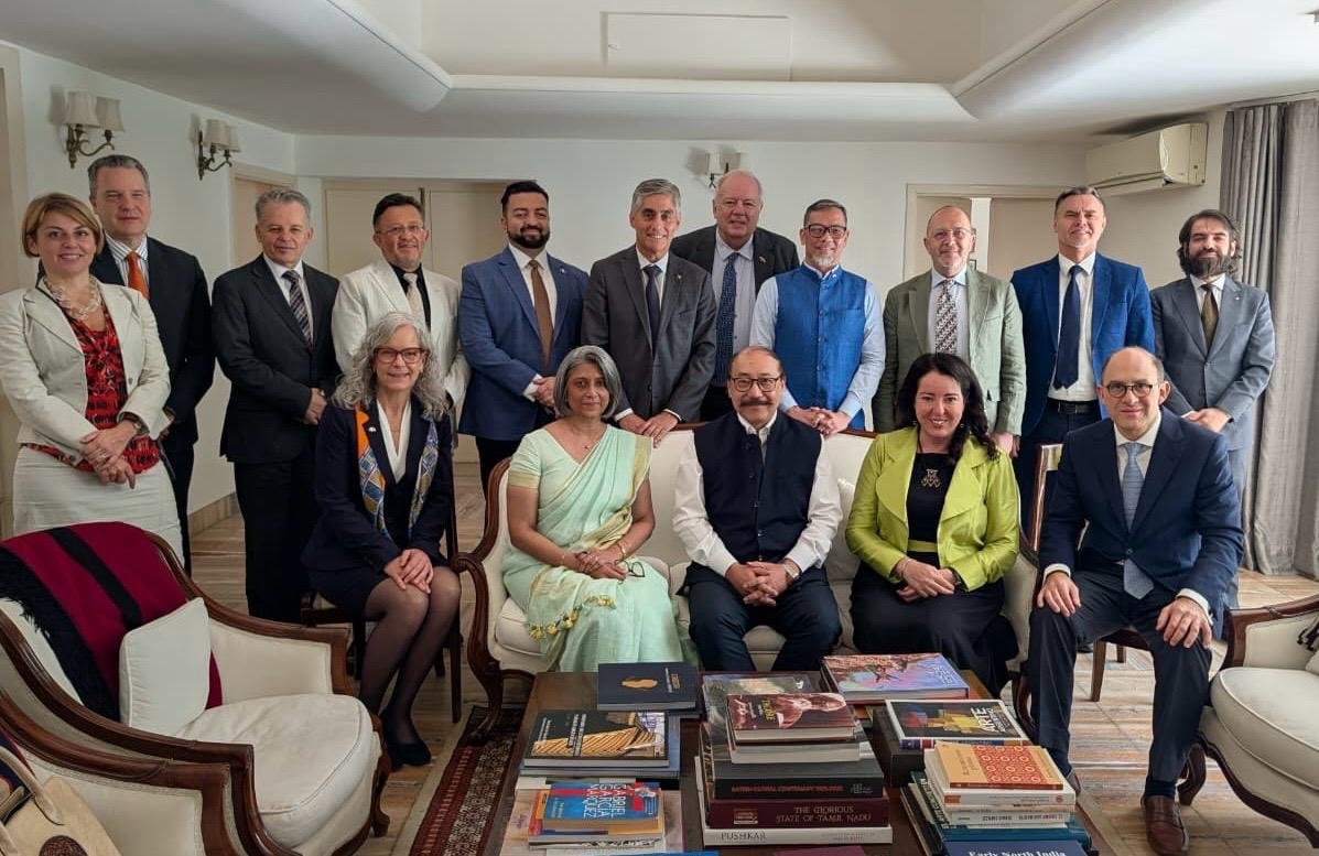 harshvshringla's tweet photo. It was a great pleasure to interact with the Ambassadors of Argentina 🇦🇷, Switzerland 🇨🇭 Mexico 🇲🇽 Sweden 🇸🇪 Brazil 🇧🇷 Sri Lanka 🇱🇰 Slovakia 🇸🇰 Uruguay 🇺🇾 Ecuador 🇪🇨 the Philippines 🇵🇭 Italy 🇮🇹 Guatemala 🇬🇹 Ireland 🇮🇪 Colombia 🇨🇴 and Chile 🇨🇱 and exchange perspectives on issues that matter to India and the world, including @BricsIndia2026, India's key partnerships, developmental priorities under the leadership of Hon’ble Prime Minister Shri @narendramodi Ji as well as transition to green energy and other global issues. My grateful thanks to Ambassador @CaucinoMariano of Argentina for hosting this wonderful working luncheon.

@AlbertoGuani @VictorH30307 @Mahishini @P_Blanco_P @fbucheli  @RobertMaxian @SwissAmbIND @KellyinDelhi  @IndiaEmbCol @EmbGuaIndia @EmbaChileIndia @EmbaMexInd @EmbajadaEcuIND @PHinIndia @SwedeninIndia @SLinIndia @ItalyinIndia @SlovakiainIndia @ArgentinaEnInd @SwissEmbassyIND @IrlEmbIndia