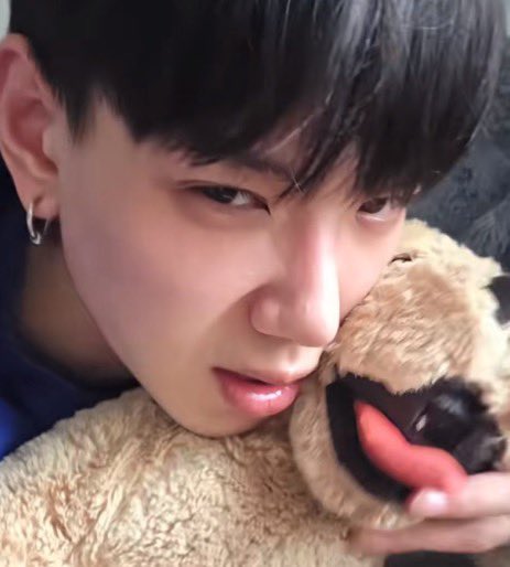milenowplaying's tweet photo. ช่วยด้วยพุทโททำโมสังโคอาบน้ำหอมนอนห้องแฟน ชะชะขะช่วยช่วยด้วย😭😭 https://t.co/bqpDX19m1V