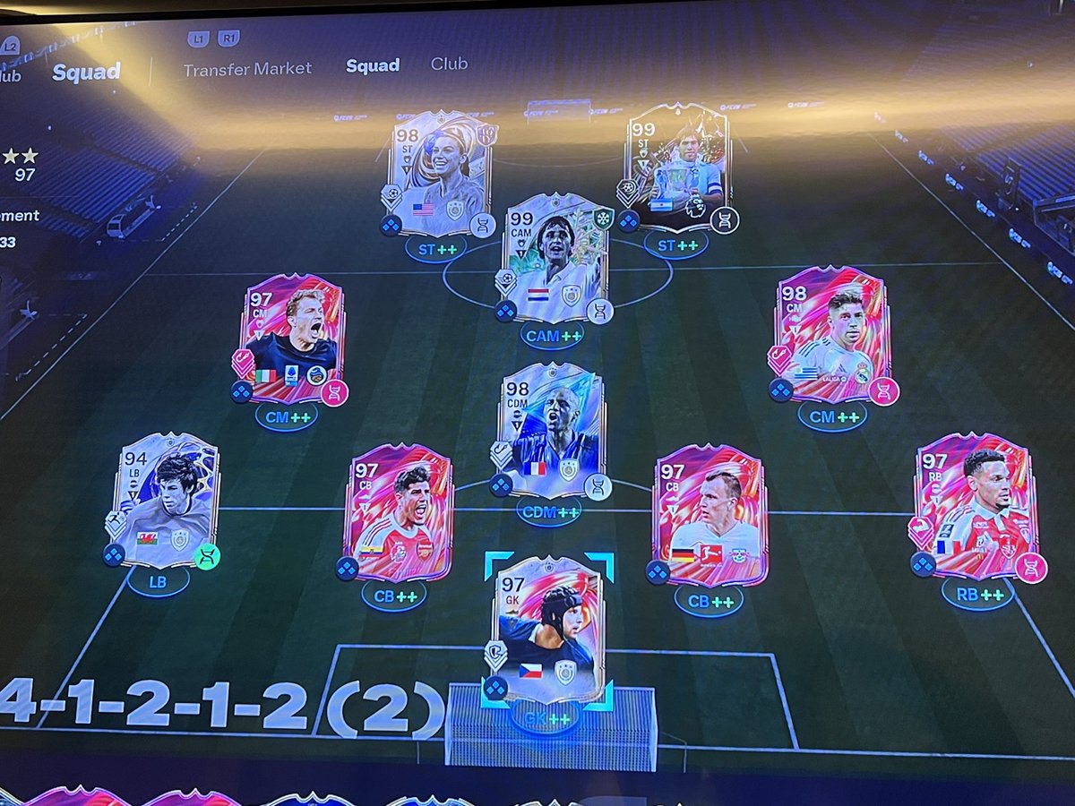 X1rd20's tweet photo. @Mofa_fut سبع شهور ما لعبت🙃 https://t.co/kdbucqzR5i