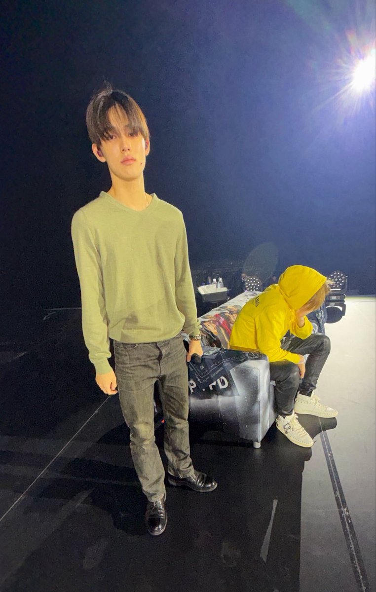 jxxmeokbap's tweet photo. นางคงติดนิสัยยืนอิ่มนมมาจากตอนอนุบาลจริง ๆ เอ้นดุอะ555555555555555 https://t.co/FQiPLpXSOQ