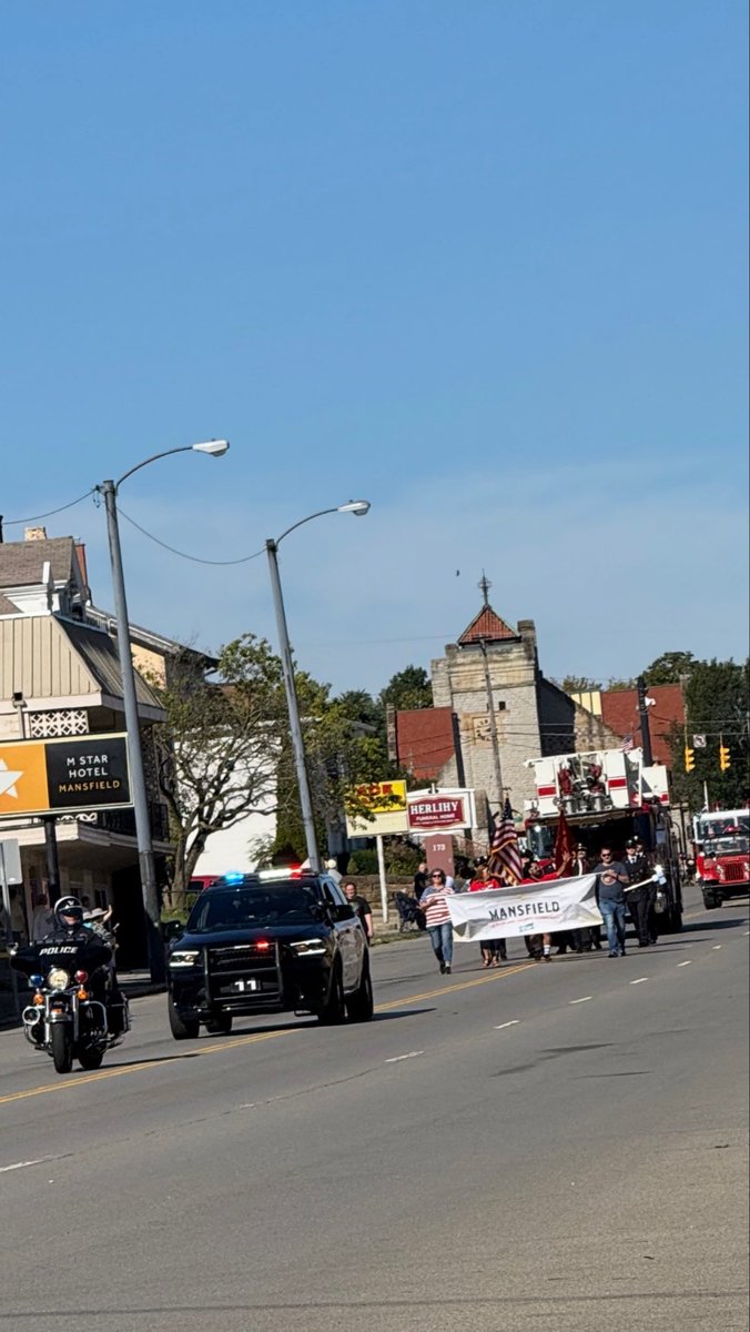 DestinationMans's tweet photo. Labor Day in Mansfield, Ohio 🇺🇸

From the parade down Park Avenue West to free rides at Richland Carrousel Park, Mansfield came together to celebrate the people whose work keeps our community moving.

A few moments from Labor Day 2026.

#MansfieldOhio #LaborDay #RichlandCounty https://t.co/yBp21clxme