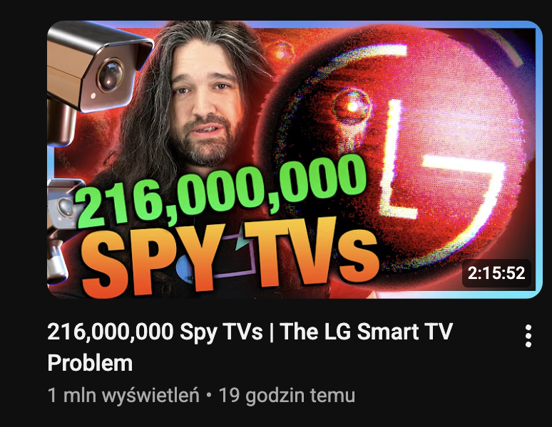 Venek__'s tweet photo. Śledztwo przeprowadzone przez kanał Gamers Nexus ujawniło, że inteligentne telewizory LG skanują sieci lokalne w poszukiwaniu znajdujących się w pobliżu telefonów i innych urządzeń. Przeprowadzone testy sugerują również, że telewizory mogą rejestrować dźwięk za pomocą mikrofonu nawet wtedy, gdy ekran jest wyłączony. Zebrane w ten sposób informacje mogą być następnie przesyłane do producenta po ponownym uzyskaniu przez urządzenie dostępu do internetu.