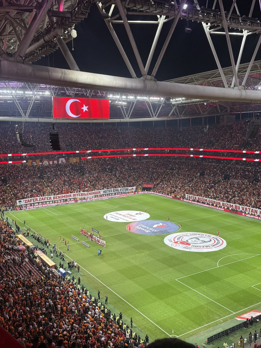 yua9406's tweet photo. Galatasaray-Kocaelispor

Güney üst 426 Blok 1 adet bilet vardır. Dm ulaşabilirsiniz

#gsmaçbileti #galatasaray #bilet #biletarıyorum #gskombine #biletdevir #gsbilet #kombinedevret #kombinedevir #kombinedevret #güneyüst https://t.co/YvaNN6uBoW