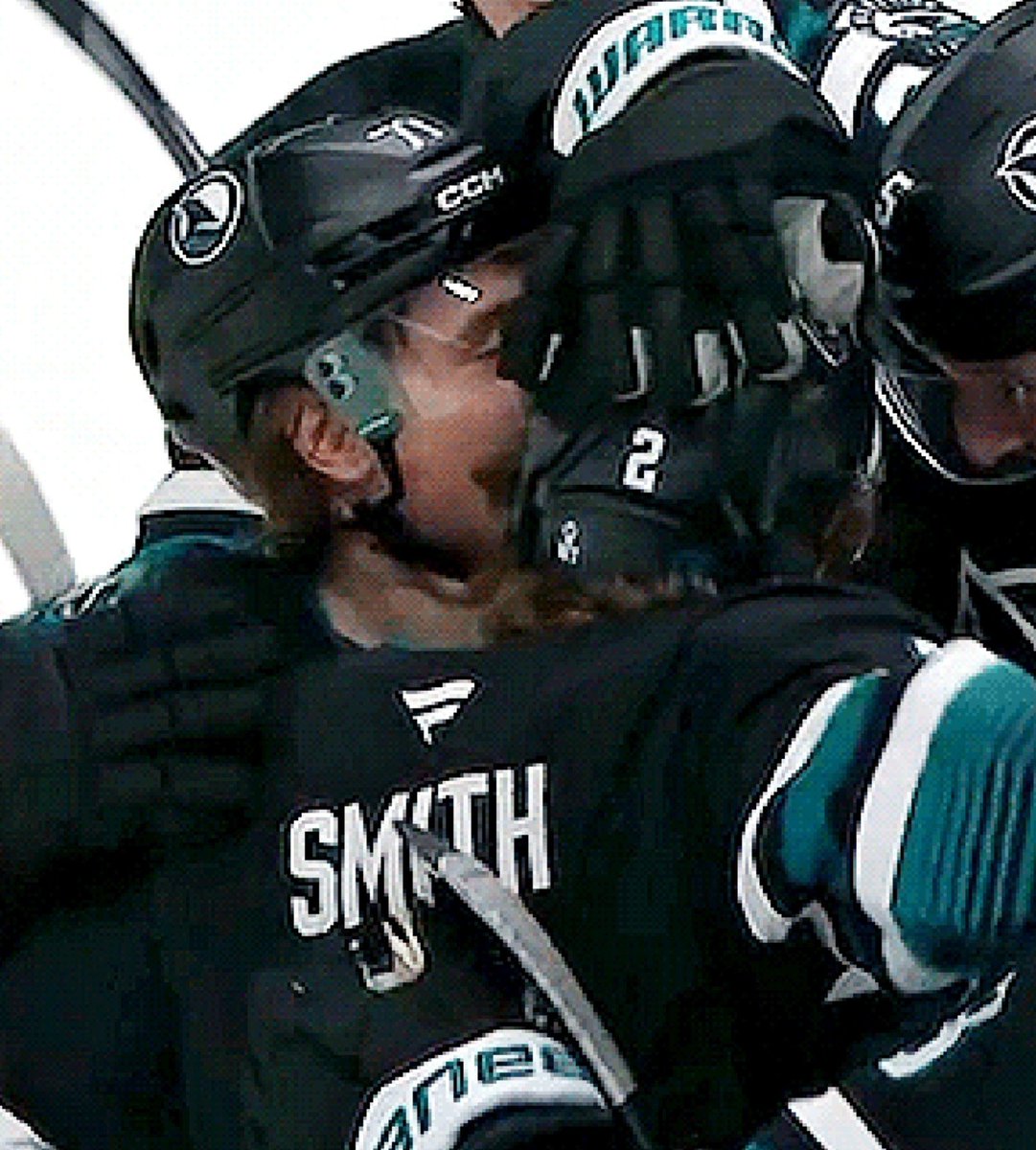 teamowsh's tweet photo. can anyone who's ever met will smith hockey let me know if he smells that good please https://t.co/sdrv4kzfrB