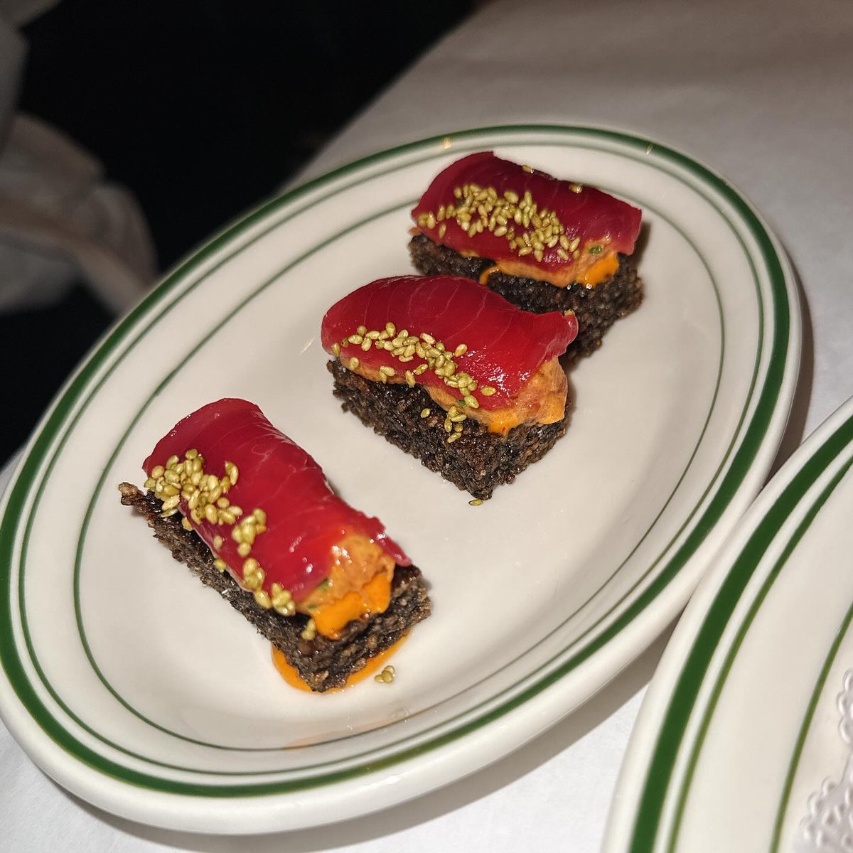 LetitiaMahq7's tweet photo. Happy Thursday, y’all! Back with another restaurant review. Tuesday night, Lindsey and I tried the newly opened Danny’s in Flatiron. Great service, chic vibe, delicious hot pockets, lumache pasta, truffle ranch fries, and an incredible cookie https://t.co/bkQAO1dVS4