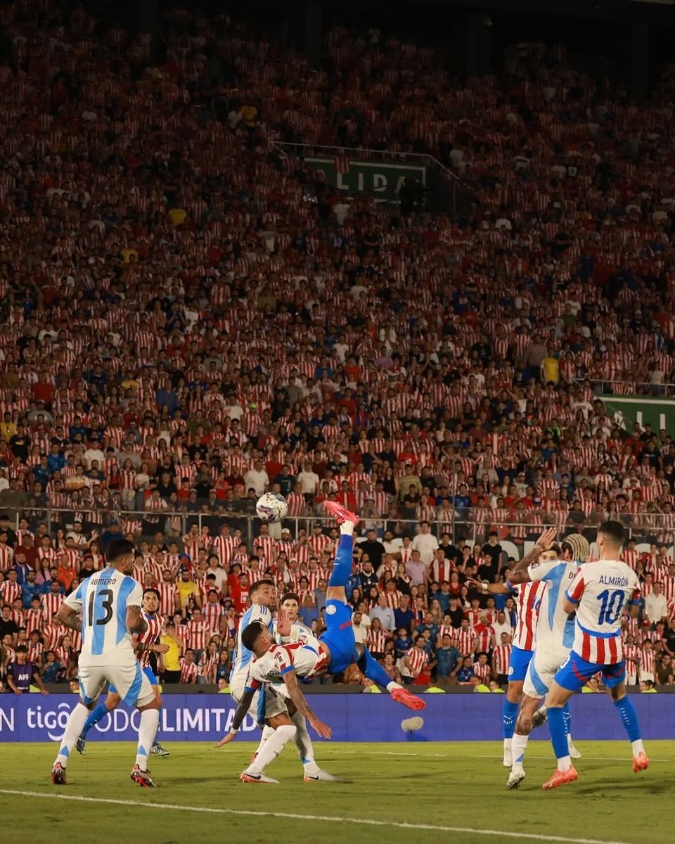 franklin6qba's tweet photo. Qué noche inolvidable con los nuestros!
❤️🇵🇾
Vamos https://t.co/CLTLfiZTJu