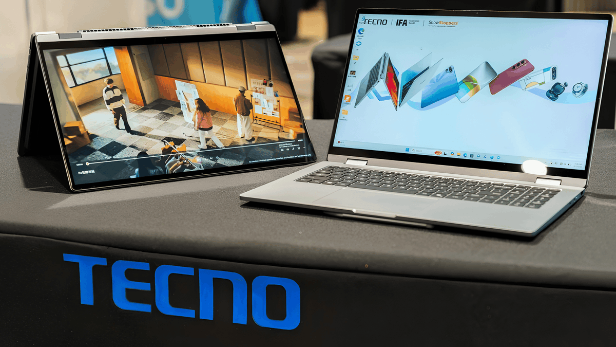 LaComikeria's tweet photo. #GADGETS 💻 #TECNO estrena nueva generación de #MEGABOOK.
La T15 360 llega con bisagra de 360° y pantalla táctil para cambiar la forma de trabajar.
#BornToBeGeek
⚡ Conoce todos los detalles: https://t.co/dSxbUWQXdE https://t.co/tLlUdvlZSS