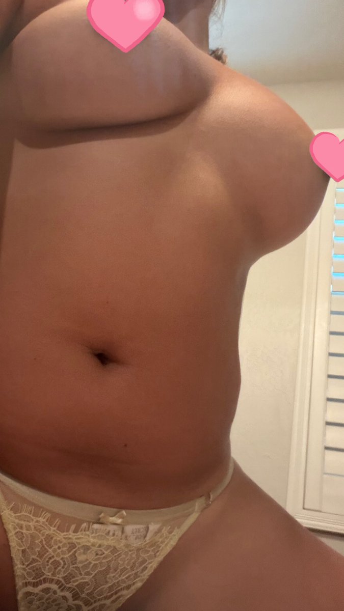 bbcamilaxo's tweet photo. <3 <3 

#nsfwtwtًً #nsfw #nsfwtwt #NSFW #hispanic #latina #softgirl https://t.co/HAUPAsO860