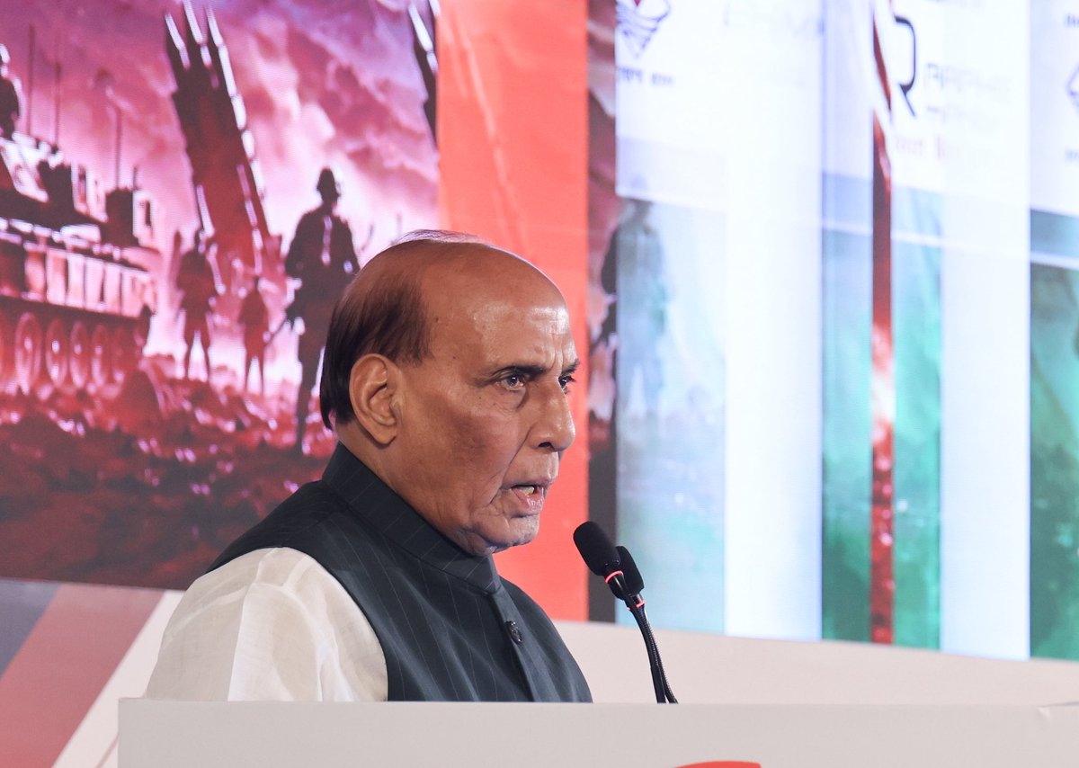 SpokespersonMoD's tweet photo. Raksha Mantri Shri @rajnathsingh, at an event in New Delhi on September 07, 2026, highlighted India’s decisive shift towards a pro-active defence and security strategy, backed by empowered Defence Forces and modern capabilities. He underlined India’s resolve to counter terrorism, strengthen border security, modernise the Defence Forces and build a future-ready, self-reliant defence ecosystem, powered by indigenous technologies, AI, drones, autonomous systems and precision weapons.

Read here: https://t.co/N5gUHPlljO