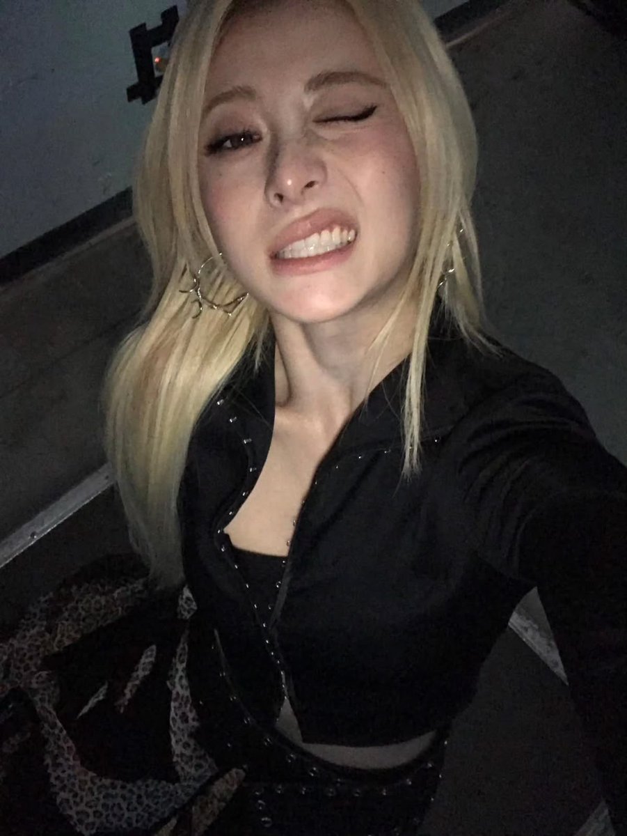 donquixotedaddy's tweet photo. come ambush me, i'm so pent up n weak 😵‍💫😵‍💫 i'm probably such an easy win rn

#wankchat #wankbattle #knsfw #kpopnsfw #goon https://t.co/THi9SXHV53