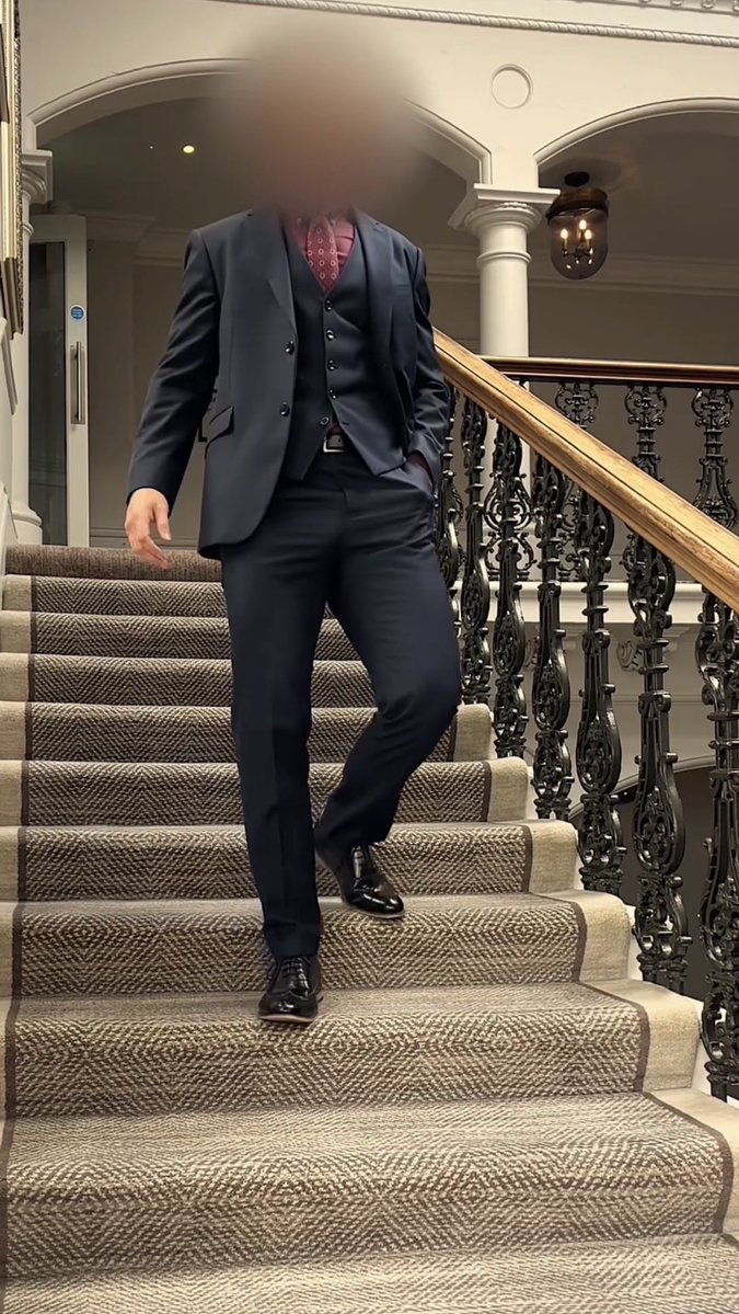 Bob_Shaft_'s tweet photo. More of my very nice fitting blue suit.. https://t.co/IuR9q1HVjH https://t.co/tXyFOMAiwb