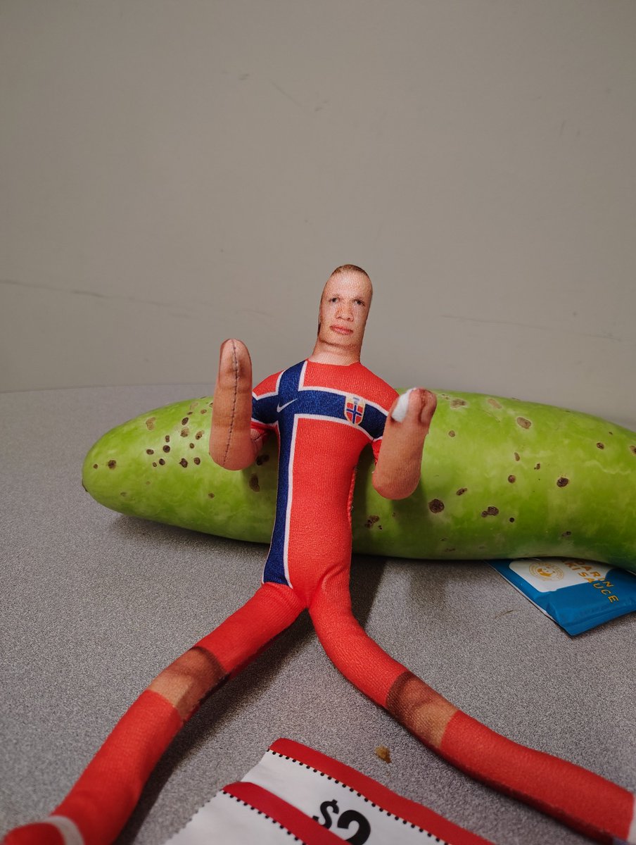 CEnvtuber's tweet photo. Came into work and saw this thing in the breakroom I'm crying 😭 https://t.co/E0woaqAXOf