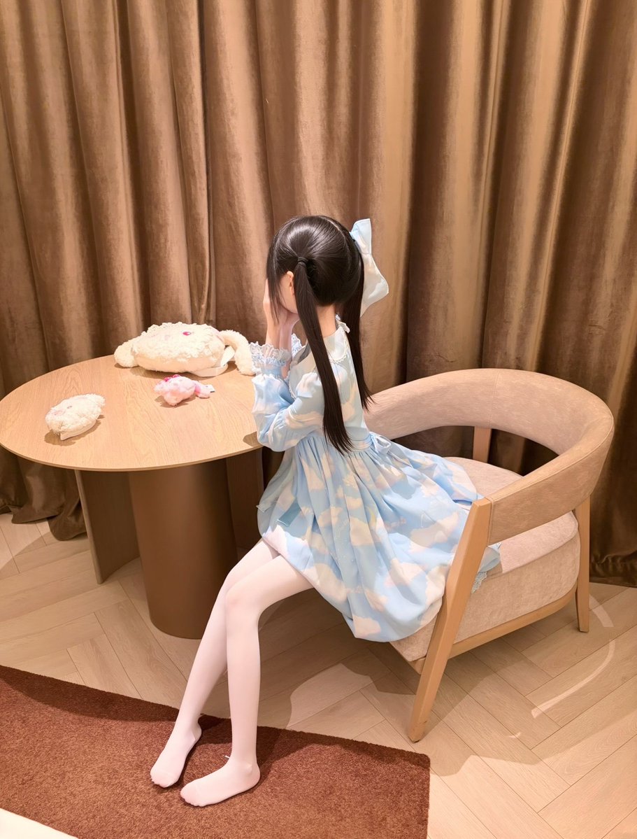 xiaohuya66's tweet photo. 我哪有坏脾气 我不是在跟你撒娇吗 https://t.co/EuXlzWlATv