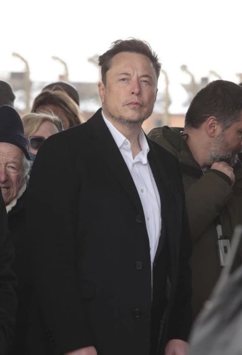 Elonprimer56k's tweet photo. "The obsession with truth is why I studied physics, because physics attempts to understand the truth of the universe."

-Elon Musk https://t.co/zdxg9oTKad
