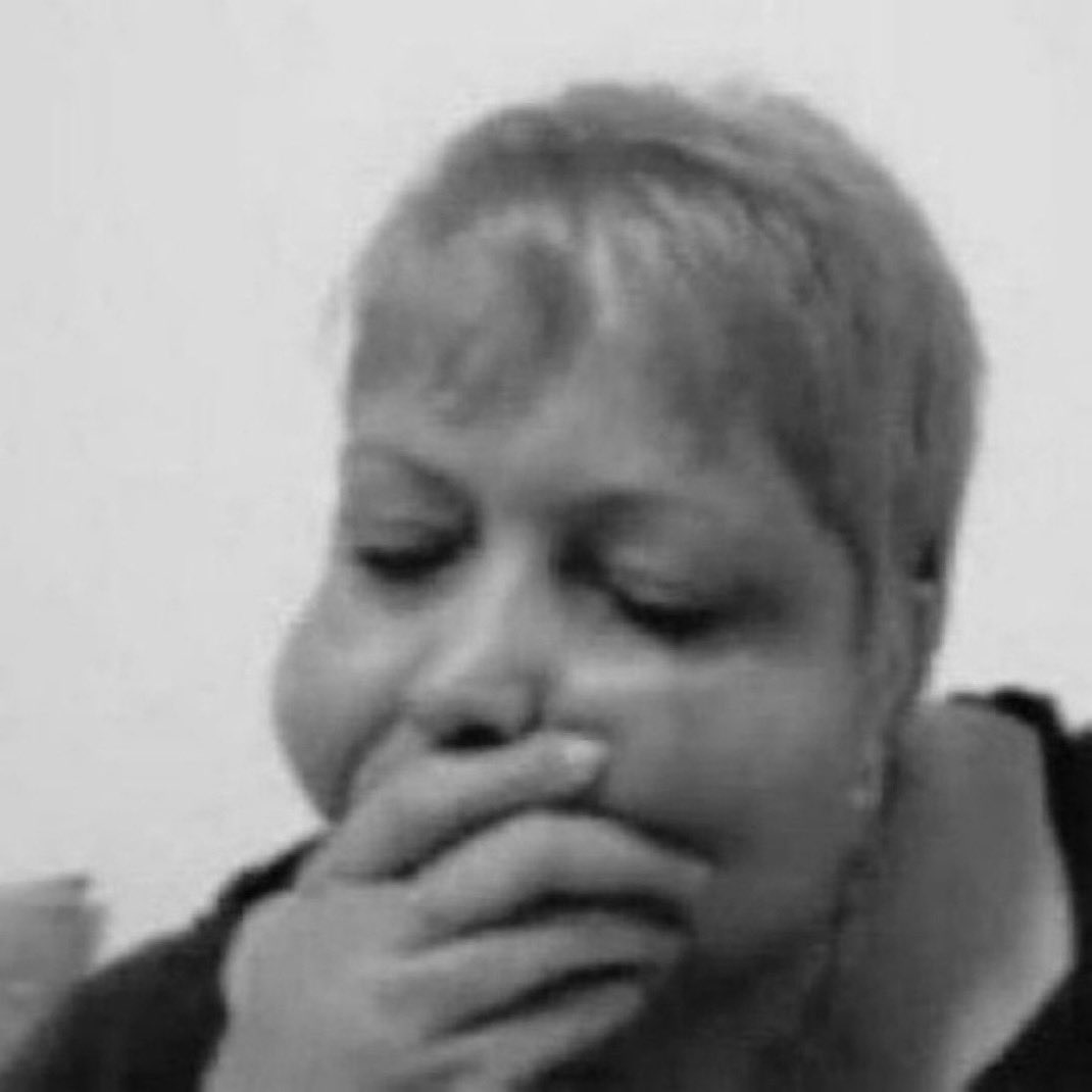 ierowalls's tweet photo. quem diria que bloquear em todas as redes sociais e parar de stalkear ia me ajudar a superar mais rapido né https://t.co/Q2Pj11zd9U