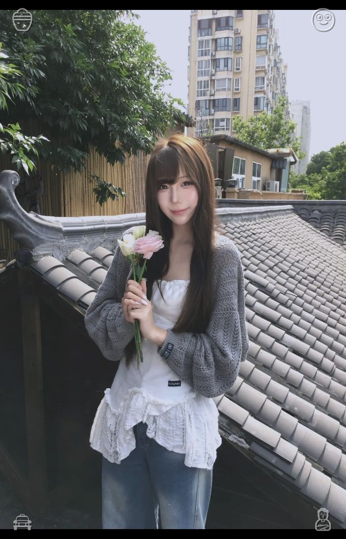 1Erick_'s tweet photo. 🪒Strolling with my daughter Lantern in the evening, I sparked a realization: craft a vivid blueprint of your future self, and let that vision steer each minor daily choice clear of trivial, low-value distractions. https://t.co/NqeNRQfE8e