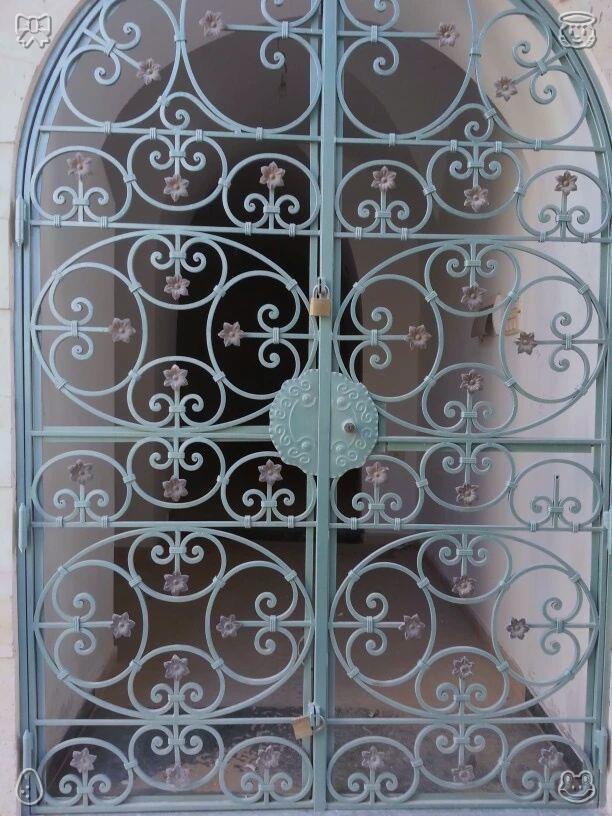 DeepakP58297460's tweet photo. 🧝Fix the gas stove, ensure it's steady. Stop counting on inspiration to strike before you start working. Steady habits beat short-lived bursts of drive; regular schedules keep you moving forward even when you lack energy or interest. https://t.co/74wVhbRNn7