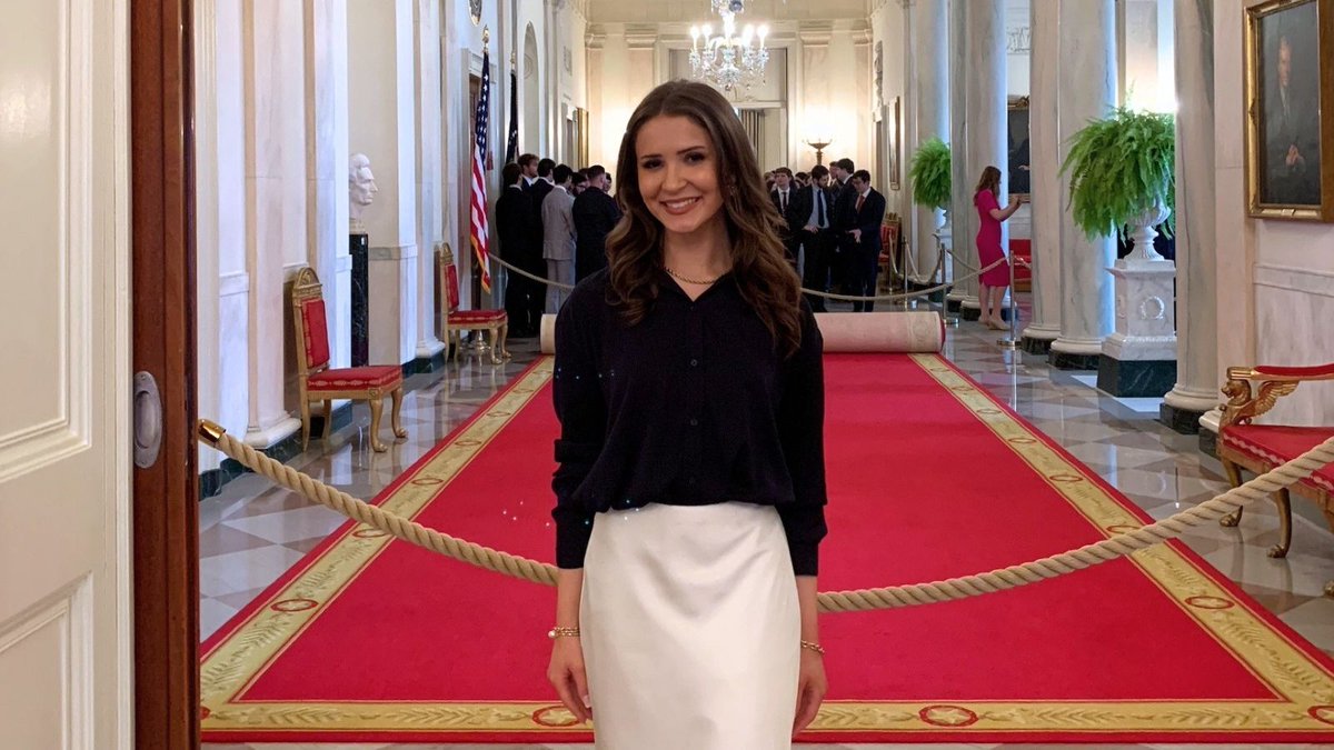 patrickhenrycol's tweet photo. Sophia Koopalethes and Ben Rutten are two of the three PHC students who interned at the White House this summer! Sophia served in the Office of the First Lady, and Ben served in the Office of the Vice President. https://t.co/pqqKtPeM8b
