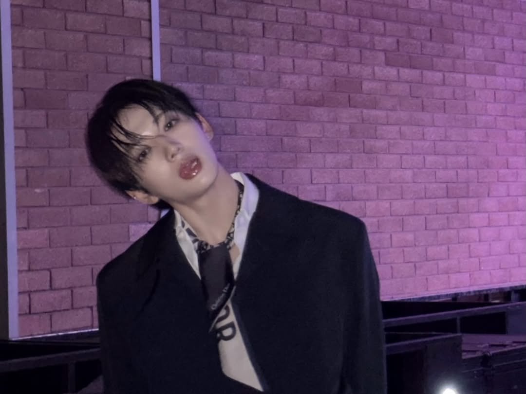 xikerspt's tweet photo. [TRAD. 🇵🇹] > Instagram💕

[#민재 / #MINJAE] Eu Amo-Vos🖤

#xikers #싸이커스 https://t.co/LLZS0OoHMW