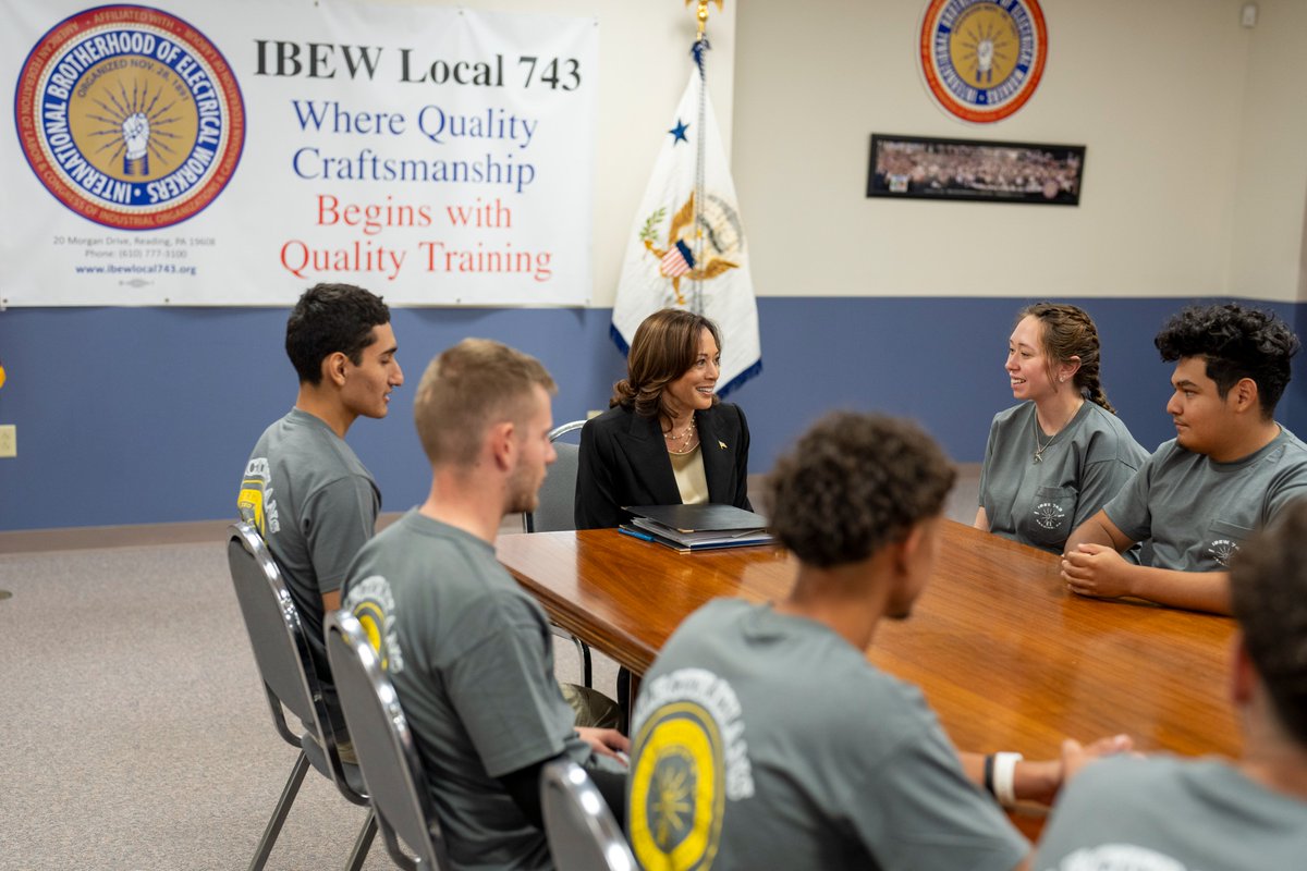 KamalaHarris's tweet photo. The labor movement has changed what it means to be a worker in America.

Generations of union members fought for better pay, safer workplaces, and dignity on the job. Their victories have benefited all of us.

This Labor Day, we celebrate the workers who keep our country moving and the unions that keep fighting for them.