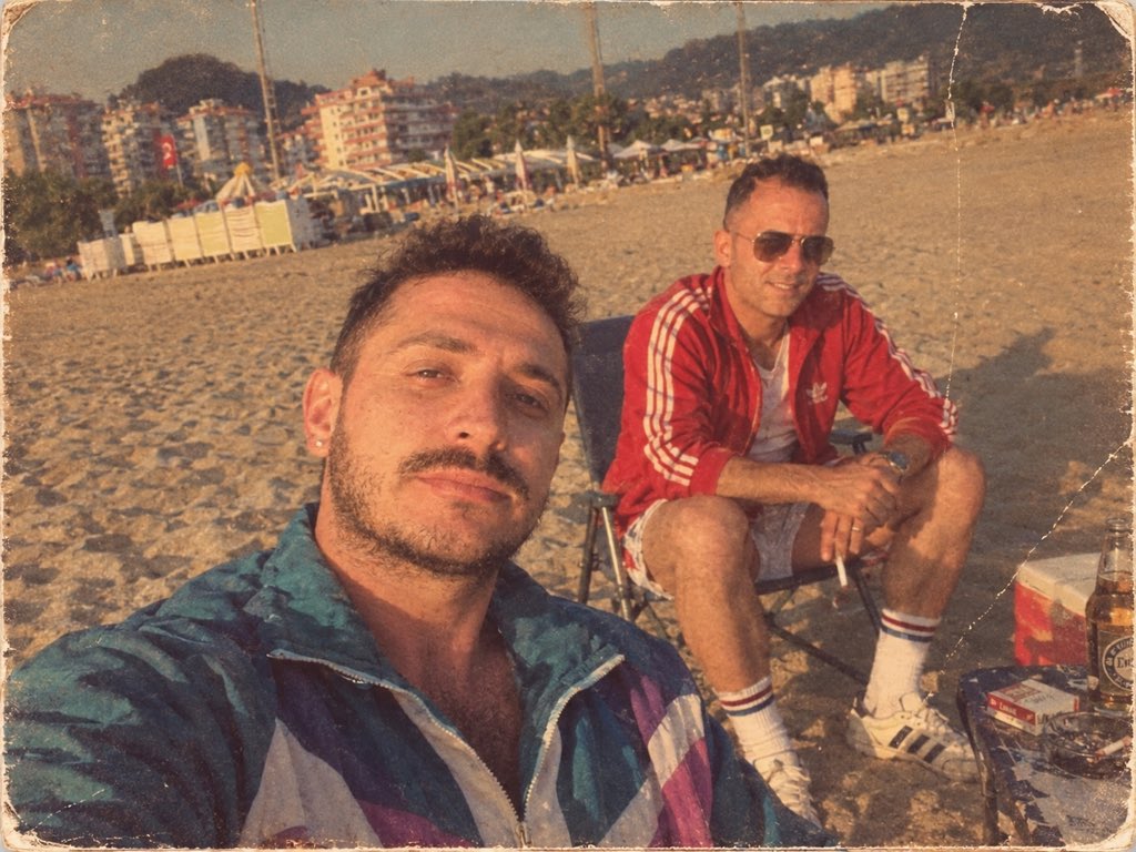 kbs_isa's tweet photo. Kemooooo 
Ben varım gardaşım ben varım😄 https://t.co/Q0MG0u7Wmv