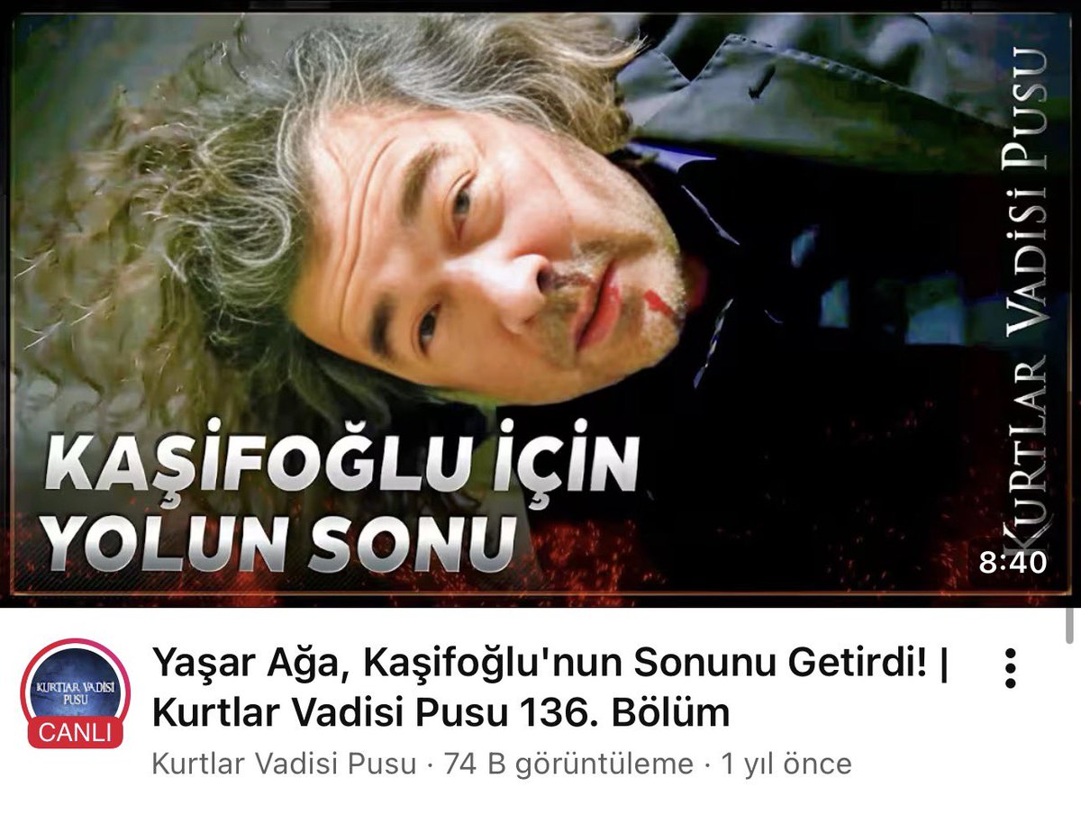 batuhancolak33's tweet photo. Kaşif Kozinoğlu’nun cezaevinde hayatını kaybetmesine ilişkin dosya yeniden açıldı. Gözaltılar var, 1 FETÖ’cü gardiyan yurt dışında firari.

2011’e dönelim.

O günlerin en çok izlenen dizisi Kurtlar Vadisi’nde durduk yere Kaşif Kozinoğlu karakteri işlenmeye başladı.

Karakterin adı “Kaşifoğlu”; vatan haini, kötü, yabancı servislerle iş birliği içinde, omurgasız biri olarak gösterildi.

135. bölümde (3 Kasım 2011) bizzat Polat Alemdar karakteri, Kaşifoğlu’na işkenceler yaptı.

Bu sırada Kaşif Kozinoğlu cezaevinde tutuklu.

Tarihler, 10 Kasım 2011’i gösteriyor. Kozinoğlu’nun şüpheli ölümünden 3 gün öncesi. Kurtlar Vadisi’nin 136. bölümü yayınlanıyor. Bölümün Youtube’a yüklenen kapak fotoğrafında “Kaşifoğlu için yolun sonu” başlığı seçilmiş.

Ne tesadüftür ki dizinin o bölümünde Kaşifoğlu karakterinin ölüm emri veriliyor.

Hayatı boyunca ülkesi için çalışan, çabalayan Kaşifoğlu, dizide önce kötü gösteriliyor, sonra ölüm emri veriliyor. 3 gün sonra da gerçek hayatta, 13 Kasım 2011’de hayatını kaybediyor.

Kurtlar Vadisi ekibi, yaşananlara aldırış etmediği gibi konunun üzerine gitmeye devam ediyor.

8 Aralık 2011 tarihine, yani Kaşif Kozinoğlu’nun vefatından yaklaşık 23 gün sonrasına gidelim.

Dizinin 139. bölümünde Kara karakteri, Kaşifoğlu’nu öldürüyor. Yaşananlardan dolayı dizi ekibinde bir korku, çekince yok; daha da üzerine gidiyorlar konunun. Ölmeden önce itibarsızlaştırdıkları, ölmesini ima ettikleri, gerçek hayatta öldükten sonra da dizi üzerinden Kaşif Kozinoğlu’na hakarete devam ediliyor.

Kurtlar Vadisi, o dönemki kumpaslarda Muzaffer Tekin, Kaşif Kozinoğlu gibi birçok ismi FETÖ ağzıyla hedef göstermiş ve itibar suikastı yapmıştır.

Ancak Kaşif Kozinoğlu olayı bambaşkadır. Soruşturma madem ki derinleştirilecek, buralar iyi araştırılmalıdır.

Bu senaryoyu kimler, hangi amaçla servis etmiş; kimler çekmiş, kimler oynamıştır!