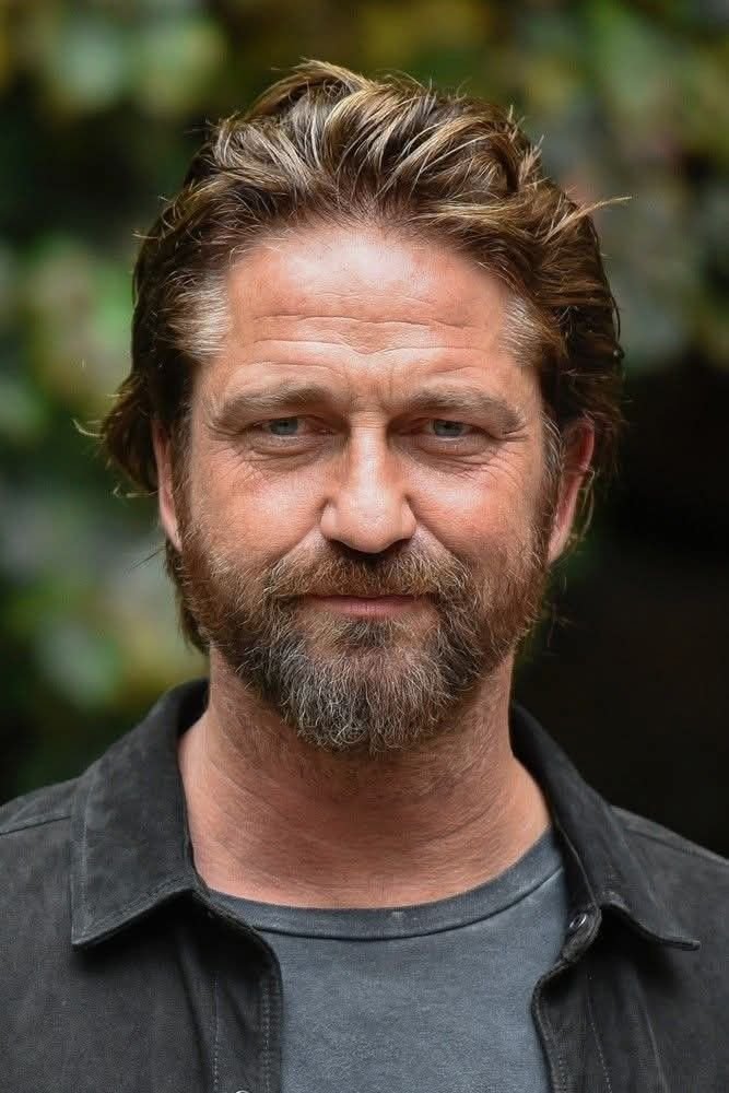 Savheya_Happie's tweet photo. What's your favorite movie by Gerard Butler? 🎬

London has fallen 👇🏿 https://t.co/yQTs2FG9ni