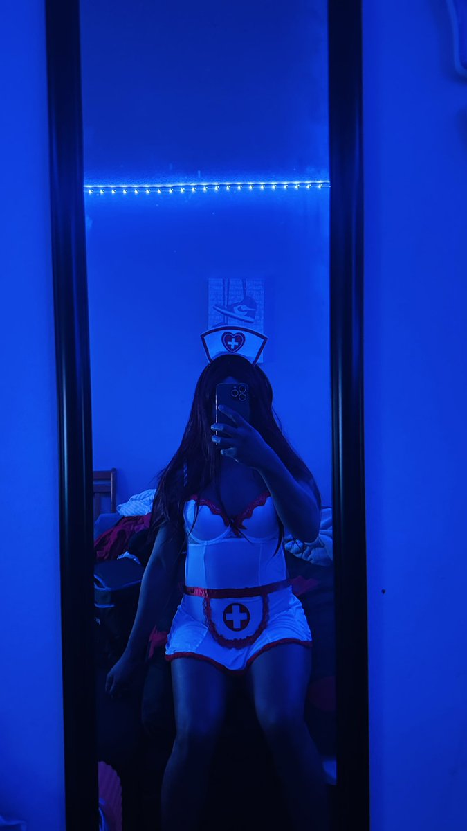 nickibitch07's tweet photo. https://t.co/iLk46Pywpc