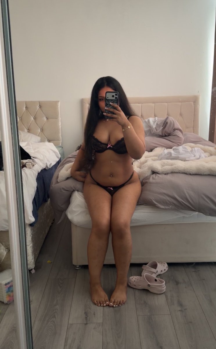 qwtsie's tweet photo. missed you 
—
#nsfwtwtًً #nsfw #freeuse #oldermen #agegap https://t.co/xaF2HntPNU