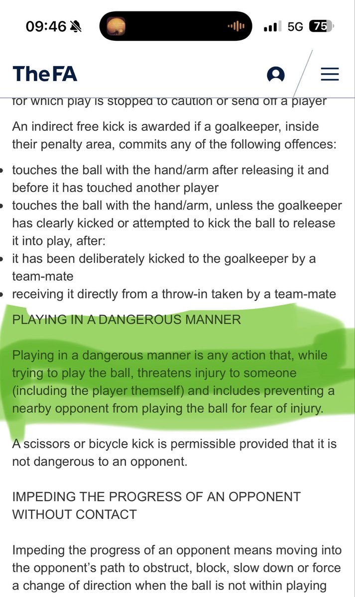 foxysomers's tweet photo. @jasonhebron @patricktyrant This is also in law 12 if you put yourself in a dangerous position it’s an indirect free kick to the other team head a knee high is not normal so putting yourself in danger https://t.co/DykYJfBJeL