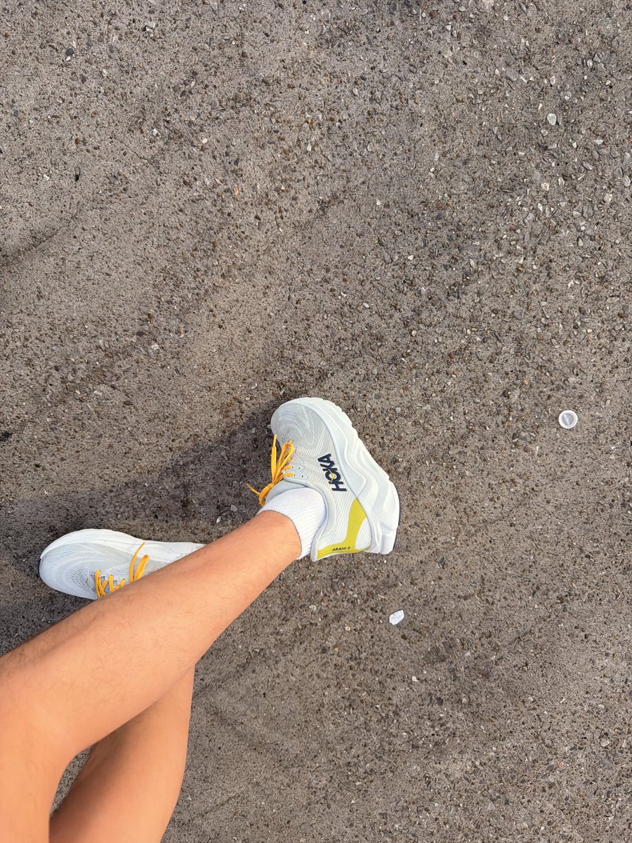 AlphaGodAyden1's tweet photo. Which one of you fuckin queers wants a ripe pair of sweaty runners? https://t.co/RFTa4ed12T