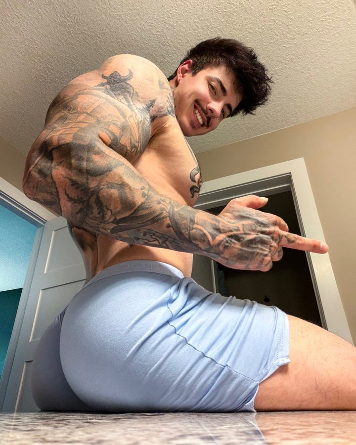 lapricion's tweet photo. @JakipzSFW 🍑🌈f https://t.co/aEOaL1Ed2g