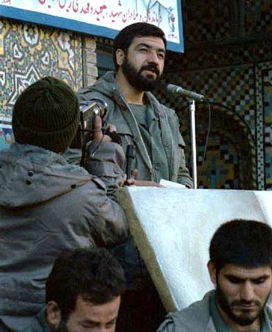 Vahidsh_ir's tweet photo. سرلشکر رضایی: 
ناو آمریکا در دریای عمان به زودی غرق میشود!

دست خدا همراه رزمندگان اسلام🤍 https://t.co/GD2CgTBcnp