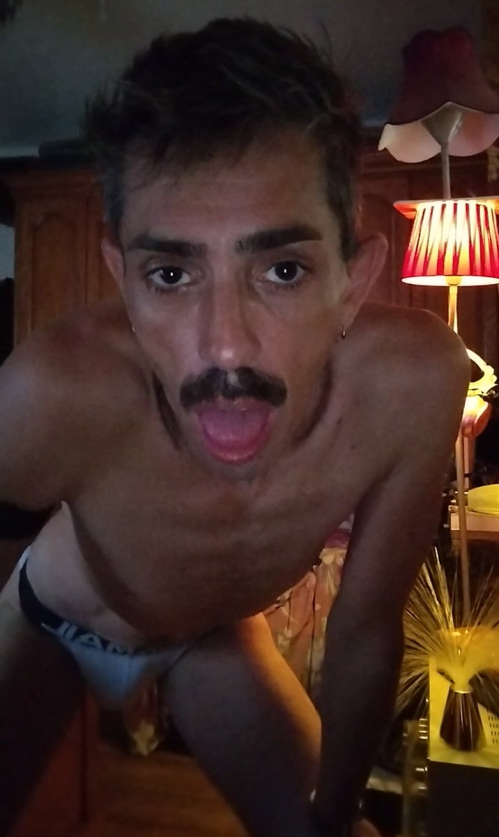 PabloPigxxx's tweet photo. Mamonazo comelapos tragameos zampalefas. Cerdéame la cara y la boca.

Easy cocksucker with a filthy mouth to fill. I swallow spit, drool, pee and cum. https://t.co/Yz90JREMGS