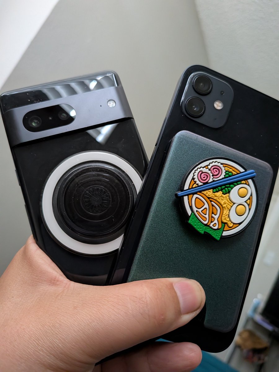 TK_Esc's tweet photo. Just because I feel like it, Main phone for a bit is Pixel 7 & iPhone 12 with my Pixel 9a as my secondary android. Pixel 7 is still a awesome piece of hardware and will get one more Android OS update before end of life.
#techthoughts #teampixel #madebygoogle https://t.co/dgNPjfMPAo