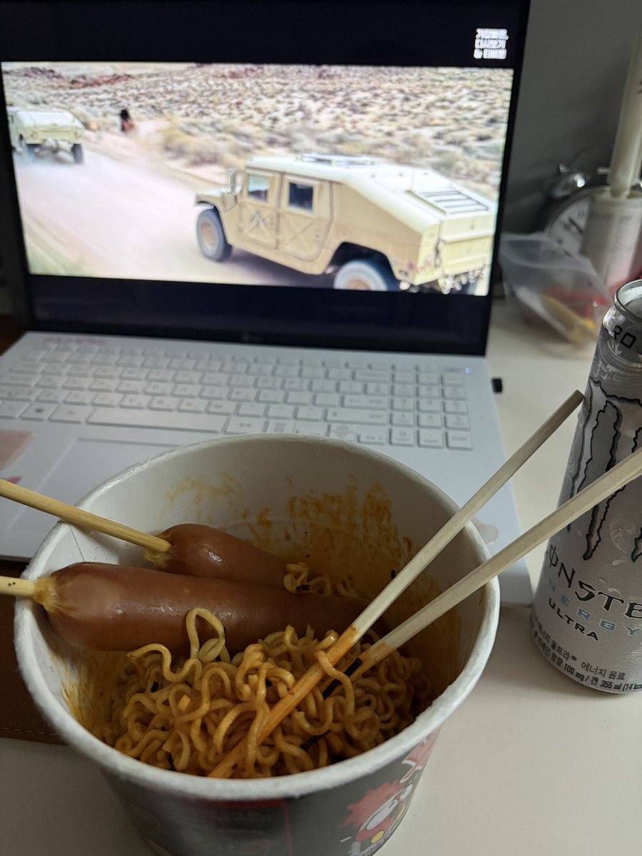 izthatctwa's tweet photo. 음 아주졓아 https://t.co/CrTg3AaFxV