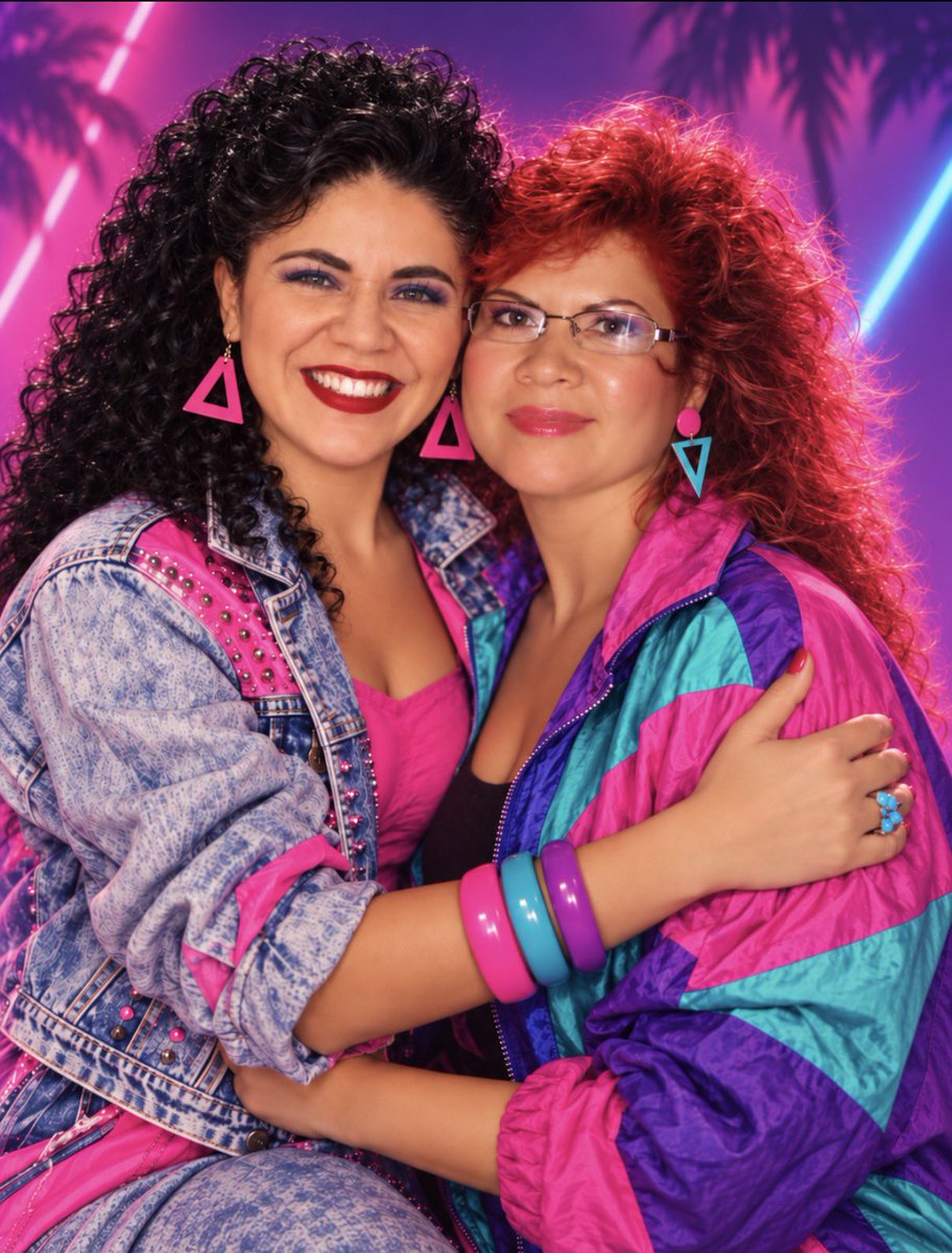 Maura_Arredondo's tweet photo. Te abrazo hasta el cielo mi reina @violeta_rumbo nunca sueltes mi mano!! #AmorEterno https://t.co/zdGKQjbWsN