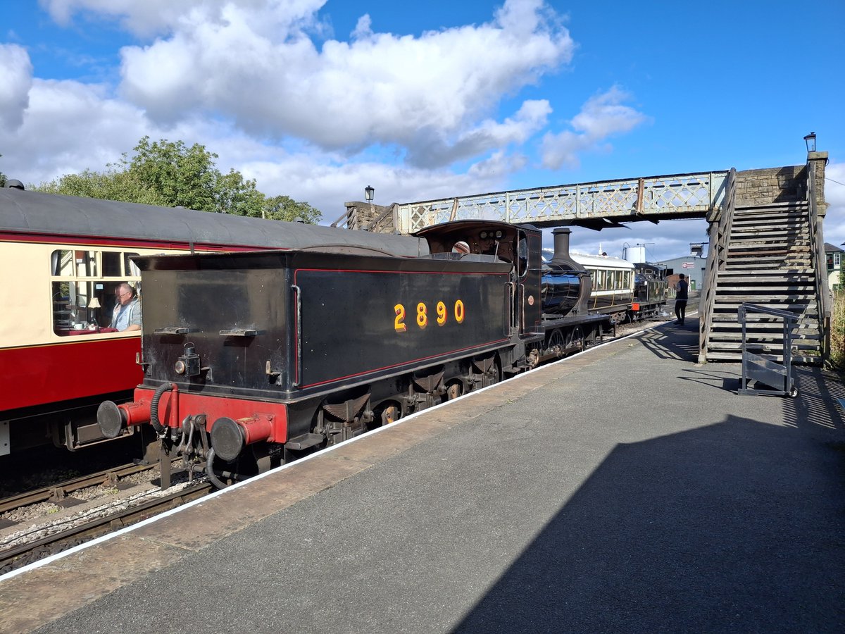 thomas_adderley's tweet photo. 2890, 47298 &amp; 31452 Embsay &amp; Bolton Abbey Steam Railway Branchline Weekend &amp; Beer Festival Part 2. https://t.co/EEdC65yP6w