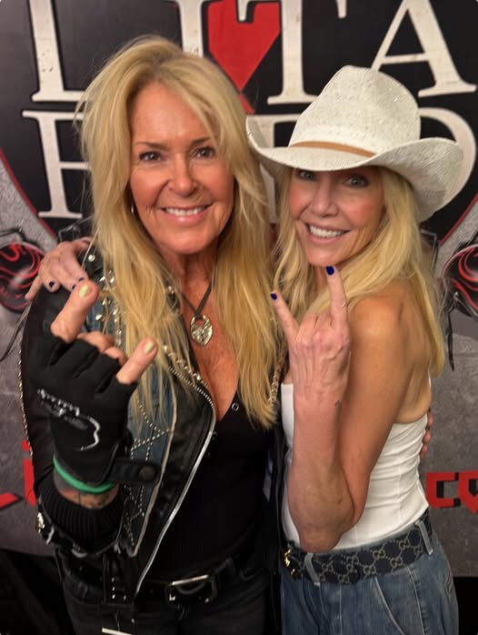 SBeaulieu1970's tweet photo. Two #Beautiful #Women right there.....
#LitaFord #HeatherLocklear https://t.co/AgJuApmwqT