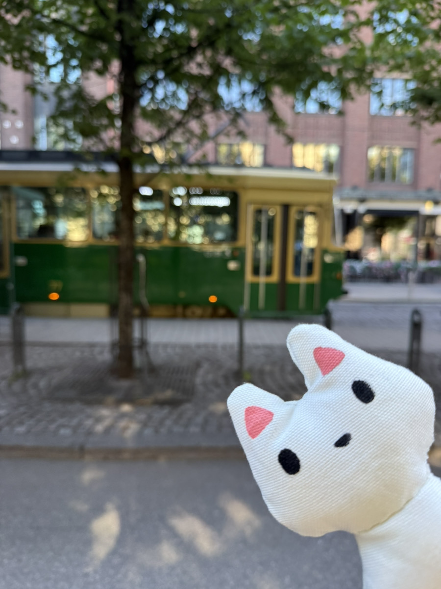 catghostneo's tweet photo. おさんぽ。
#ねこおばけ
#catghost
#ユキ https://t.co/h2ZxG42z18