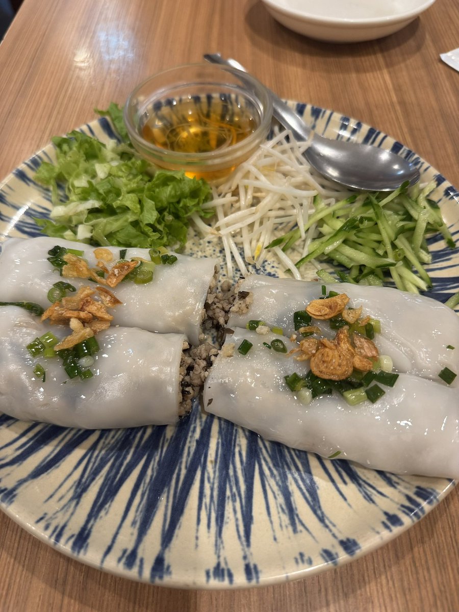 cray's tweet photo. 昨日はベトナム料理。
ハノイと言えばブンチャー https://t.co/hzg1GZ9xs0