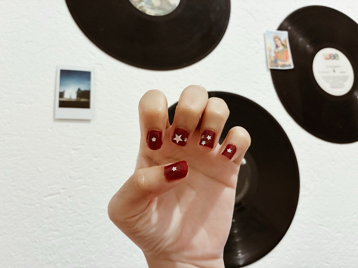 crycaavie's tweet photo. Pronta para apertar o 13! 🌟❤️ https://t.co/wv5txPqGRX
