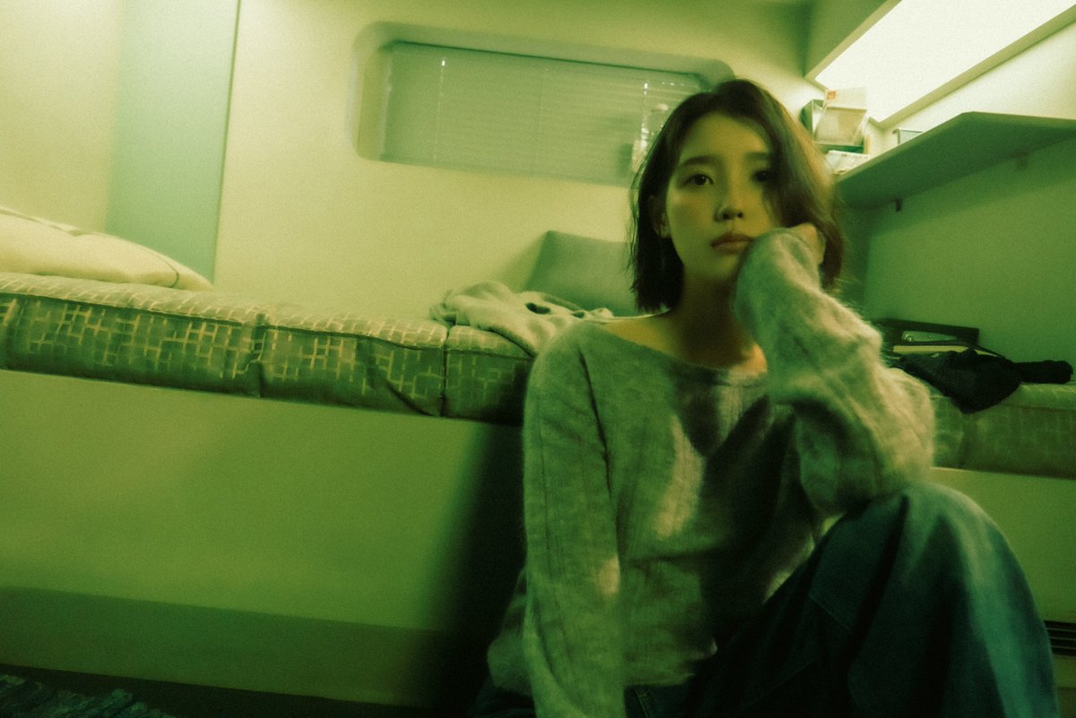 cloverchaa's tweet photo. Good morning~ https://t.co/Smjk33kFlT