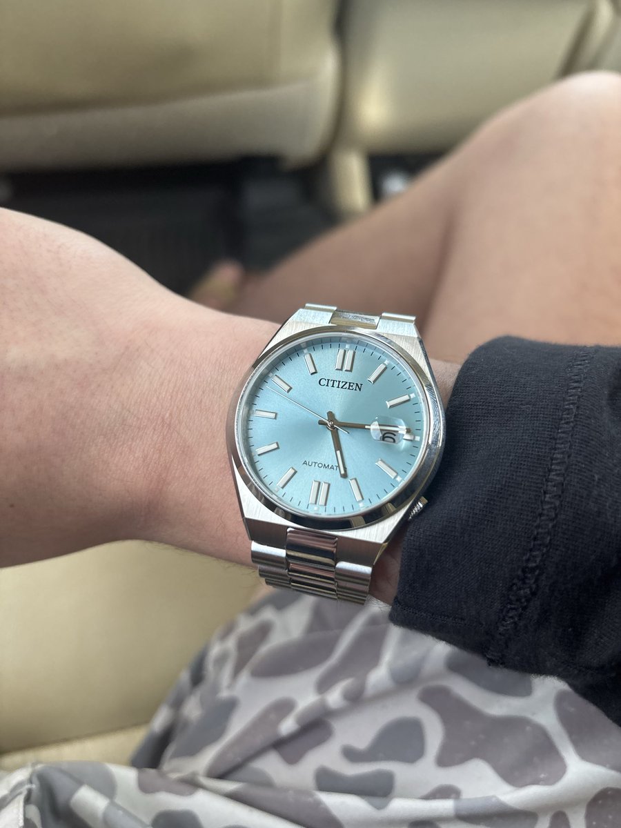 cleetus_van_p's tweet photo. Bought a baby blue citizen tsuyosa. Thoughts? Idek if that’s how you spell the name😂 https://t.co/ub5B7g4zWK