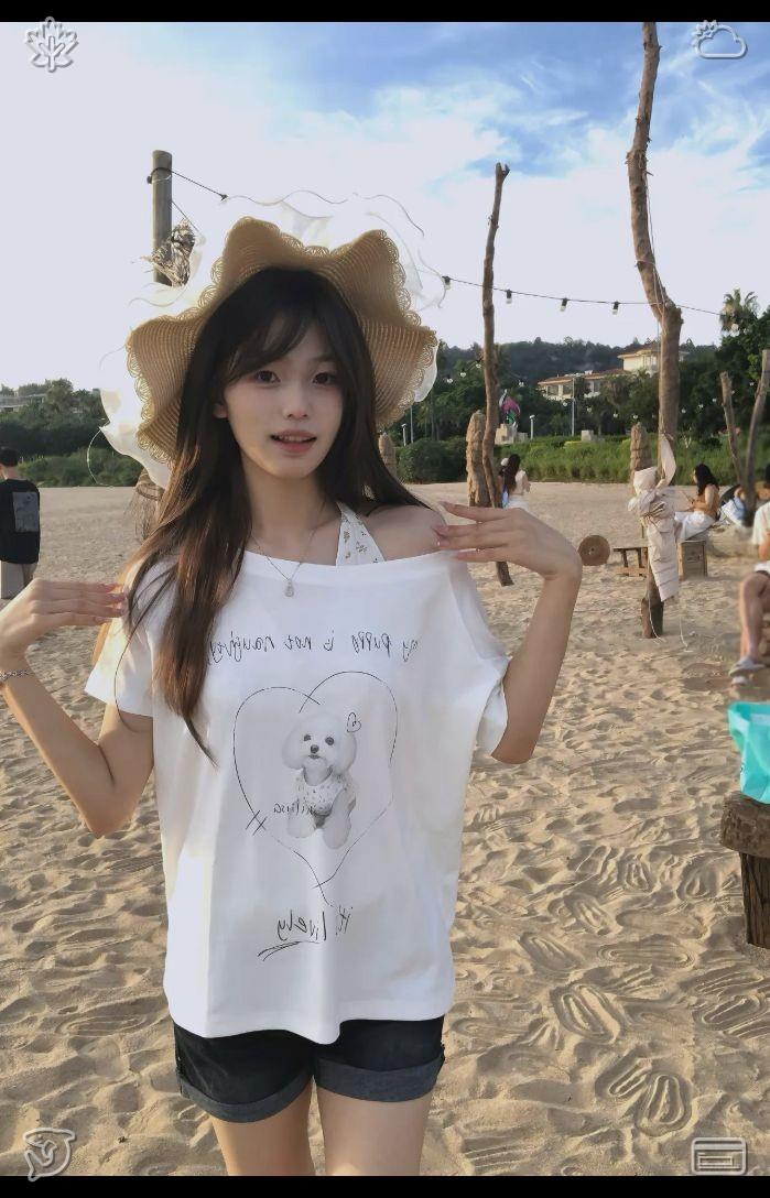 zooooosan's tweet photo. Her mother chuckled and nodded. "How about we make this a weekly visit, maybe on Saturdays when we have more free time? It's truly a haven for anyone who adores cats as much as you do." Mia approached and gave the young girl a tiny cookie in the shape of a cat. "This is for y https://t.co/aDv2mYakBX