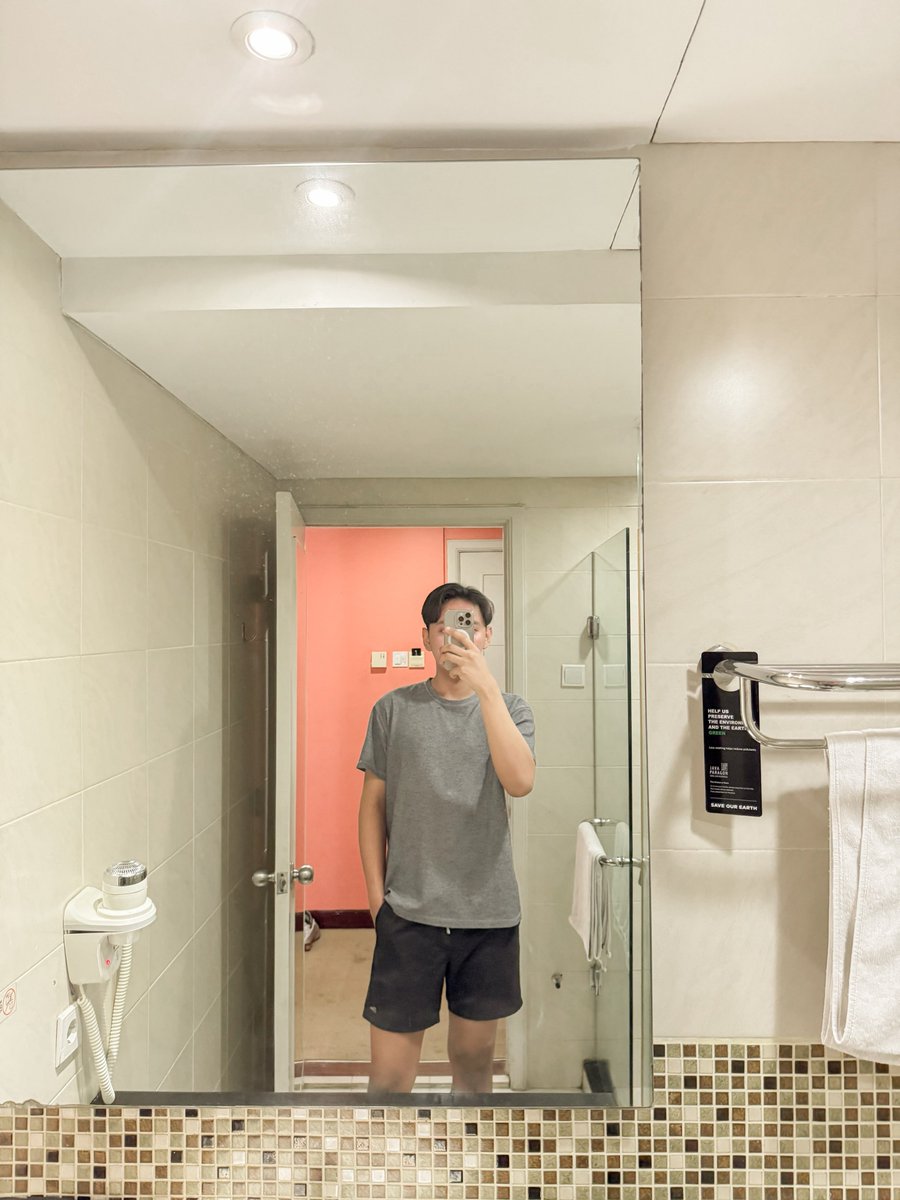 yudithdiska's tweet photo. Hallo akun baru ya🙏☺️
Bantu follow share✨
#pijatsurabaya #gaysurabaya https://t.co/uoi5anYyre